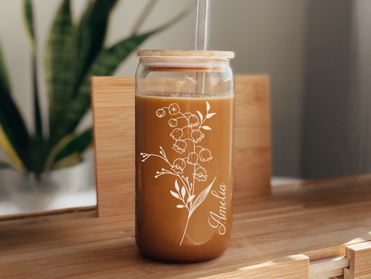 Personalized Birth Flower Iced Coffee Cup Glass Cup, Custom Can Glass with Lid and Straw