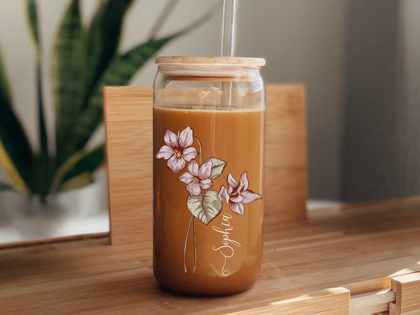 Tasse à café glacée personnalisée en verre, canette en verre personnalisée avec couvercle et paille, tasse à café en verre cadeau